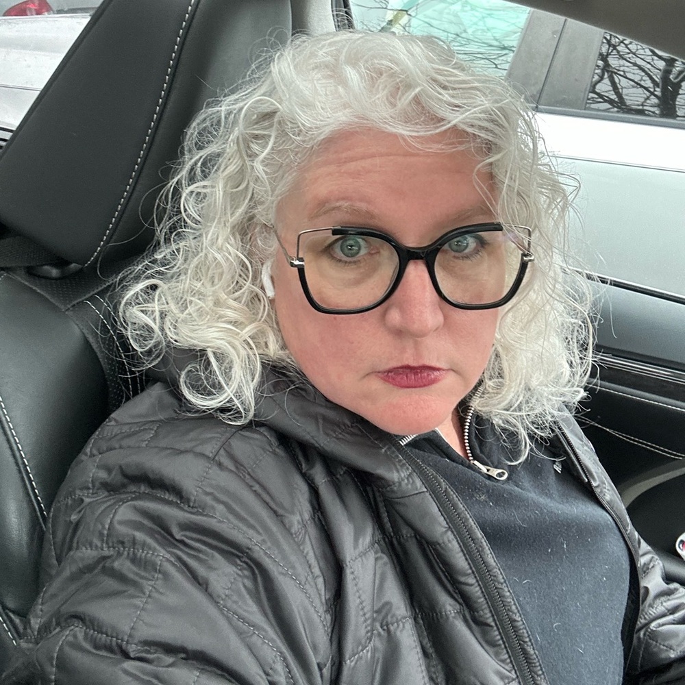 Meet your Posher, Shannon